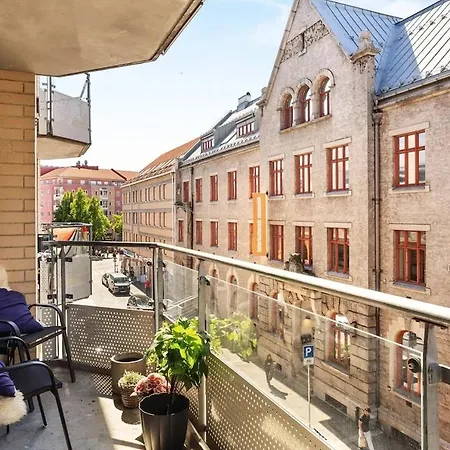 Modern Near Station أوسلو